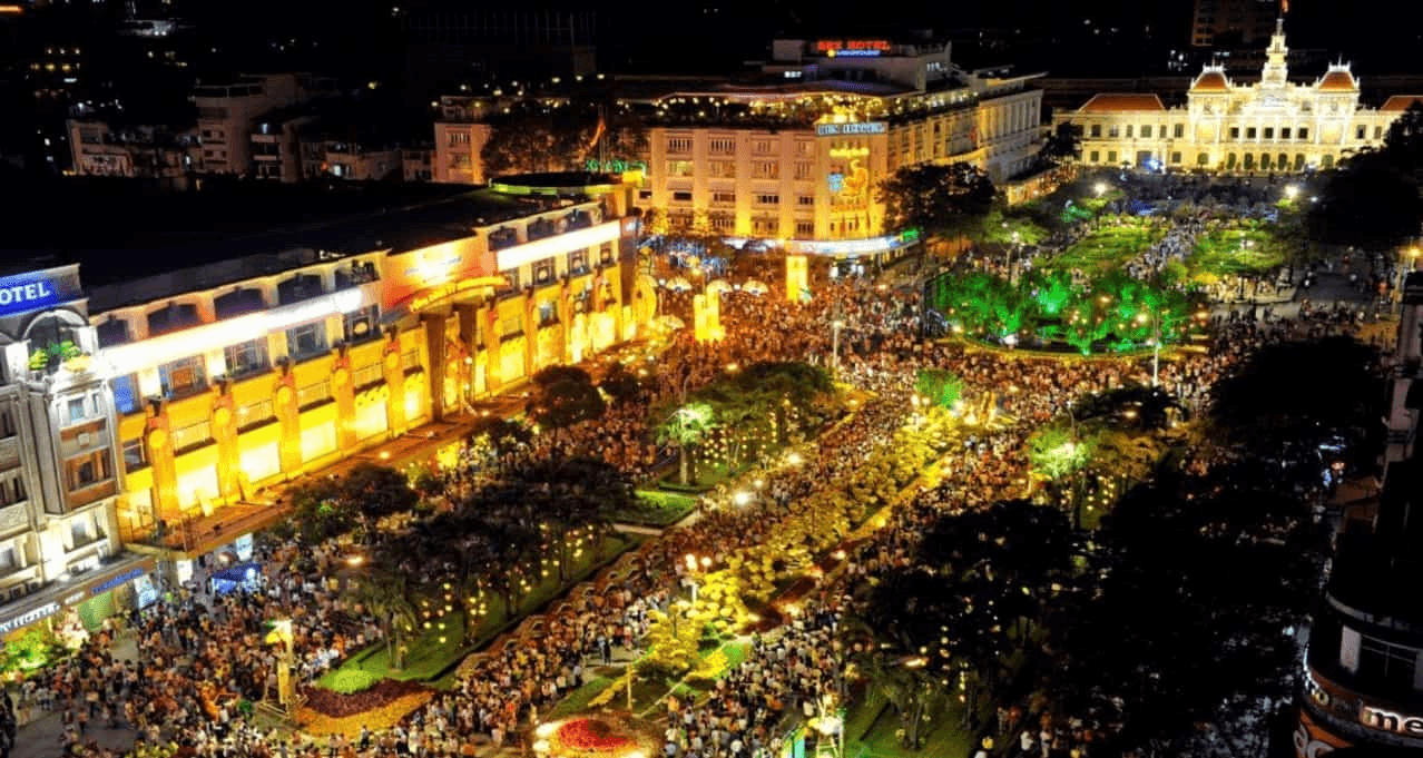 Phố đi bộ Nguyễn Huệ